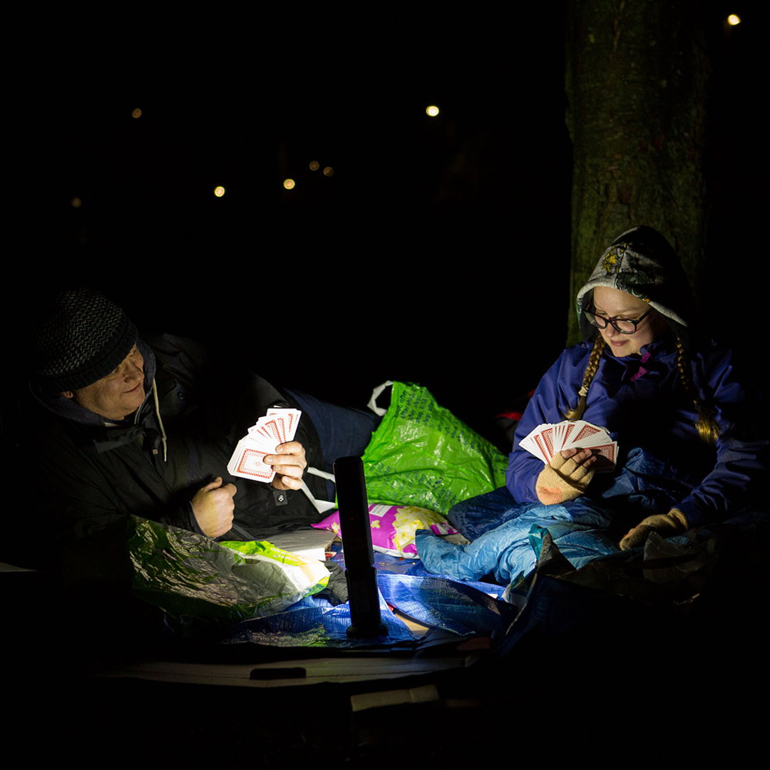 bath sleepout card game